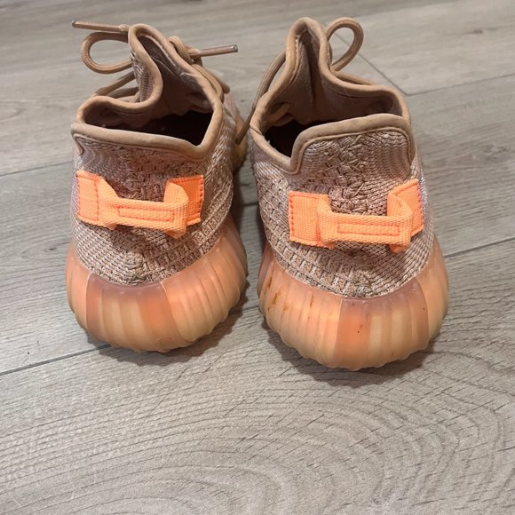 Authentic adidas Yeezy Boost 350V2 clay size7.5 American Limited - Picture 9 of 9